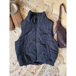 Black Puffer Vest Womens High Neck Quilted Zip Up Sleeveless Jacket Crop Style